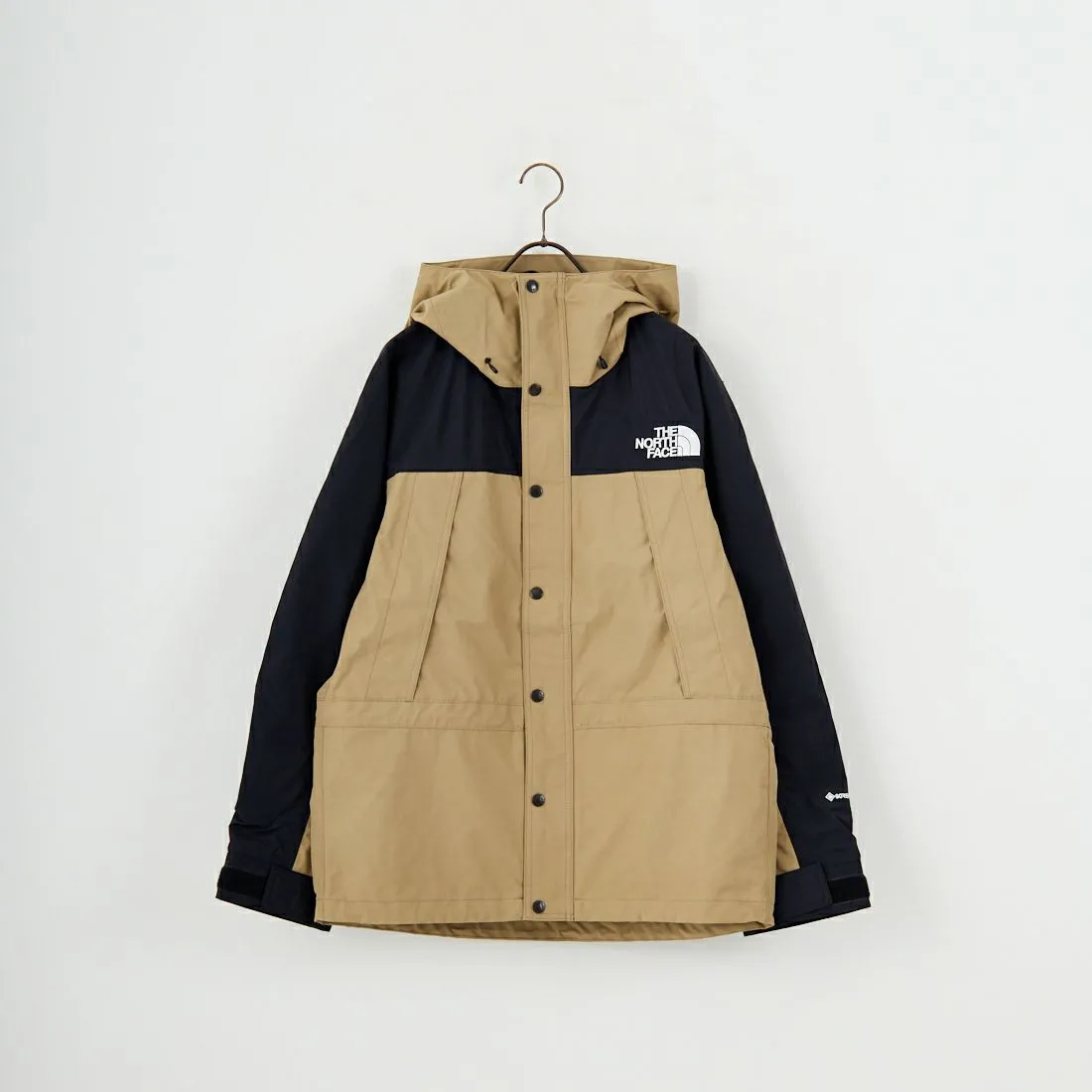 The North Face 25AW Mountain Light GTX Jacket Khaki $1466免運!