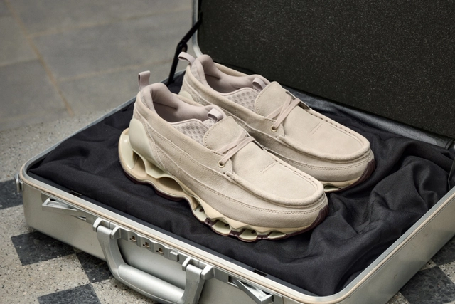 Mizuno Wave Prophecy Moc Taupe $1761!