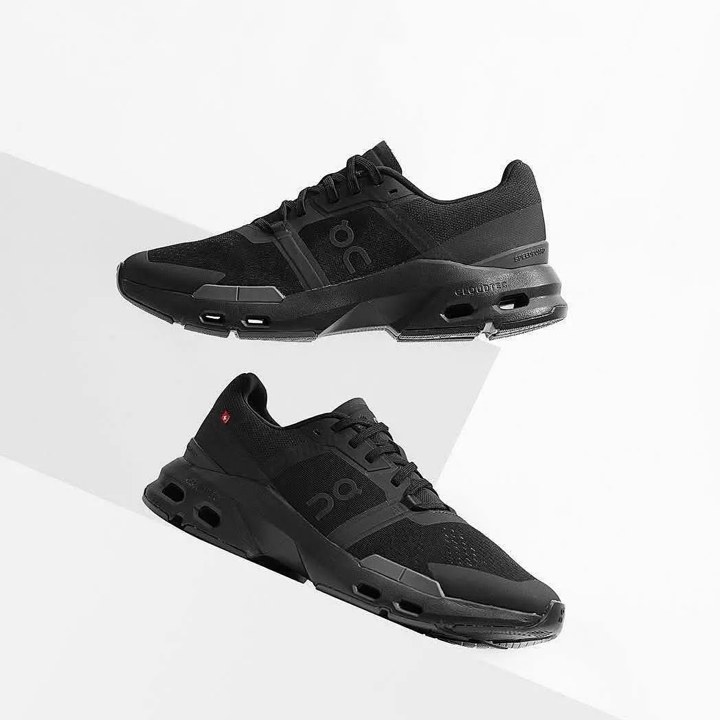 ON Cloudpulse Black $796免運!