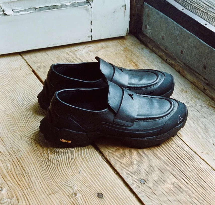 Roa Loafer Black $2474免運!