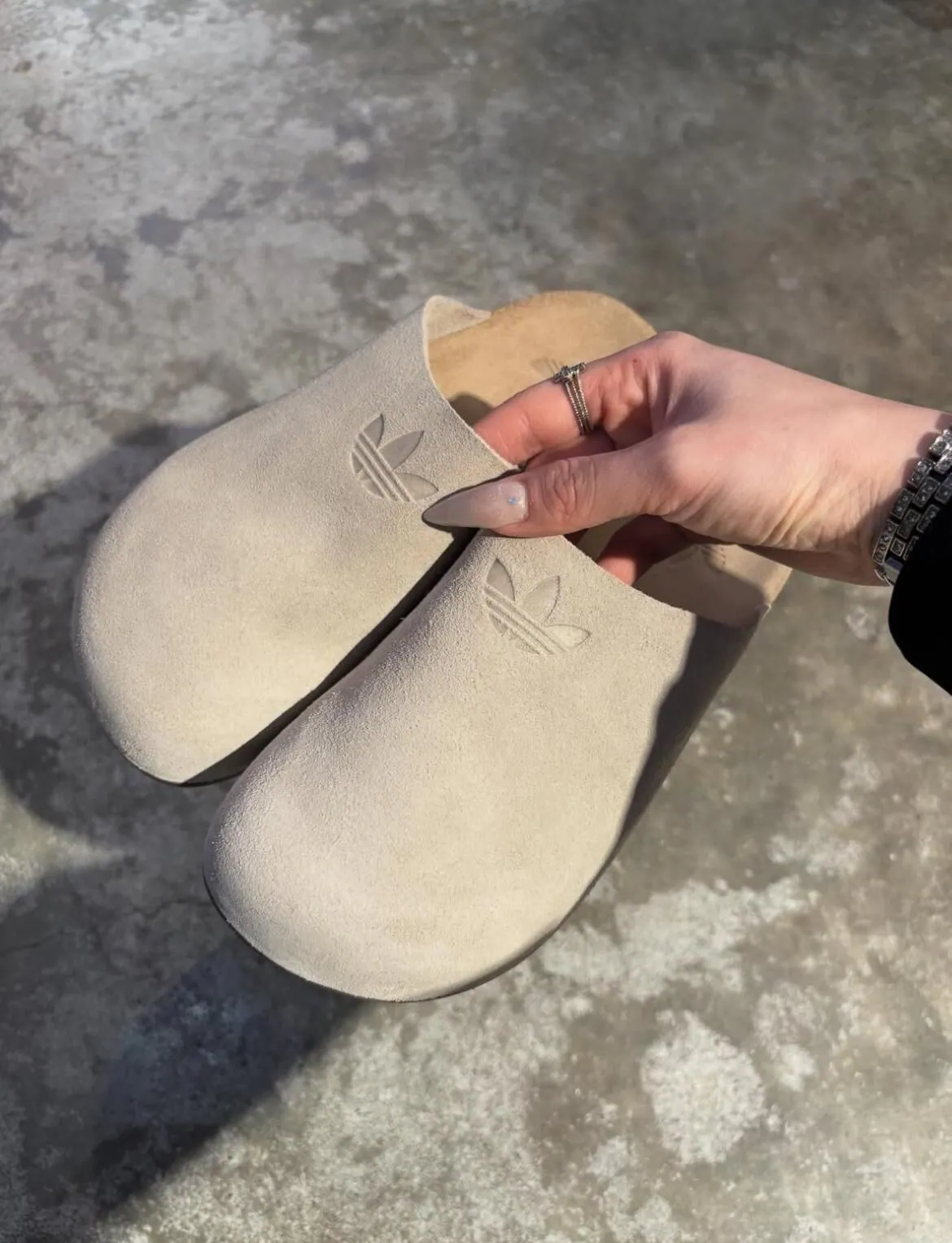 Adidas Adimule Slides Beige & Olive $639免運!