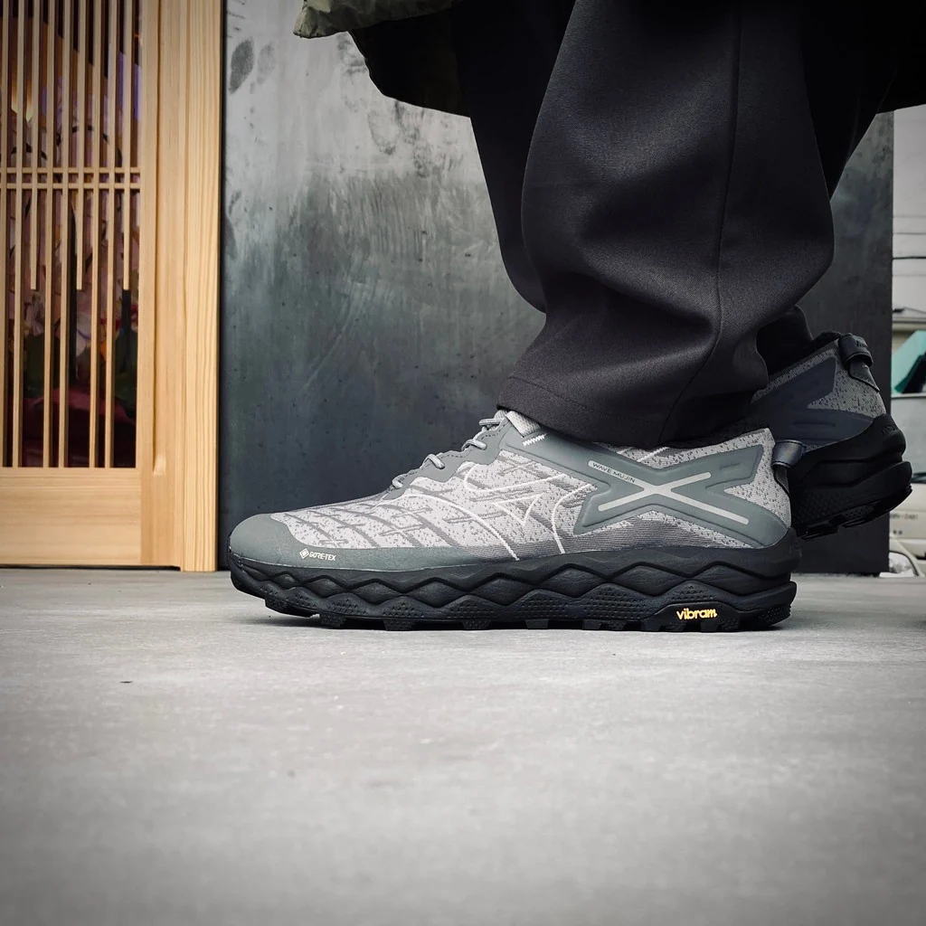 Mizuno Wave Mujin LS GORE-TEX Sneakers Ultimate Gray $839免運! Black $799!