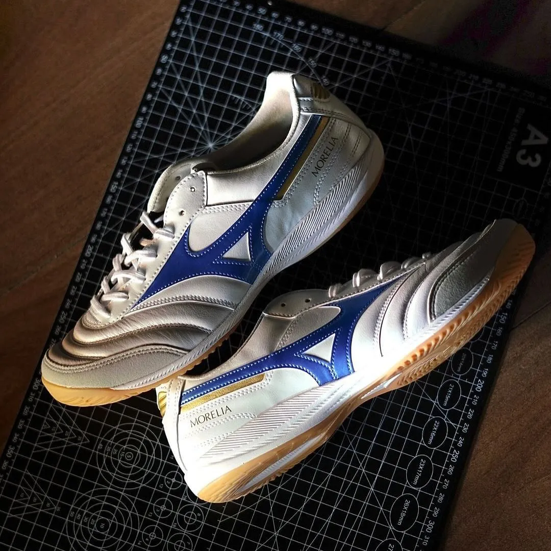 Mizuno Morelia Sala Elite Indoor Mugen $413起!