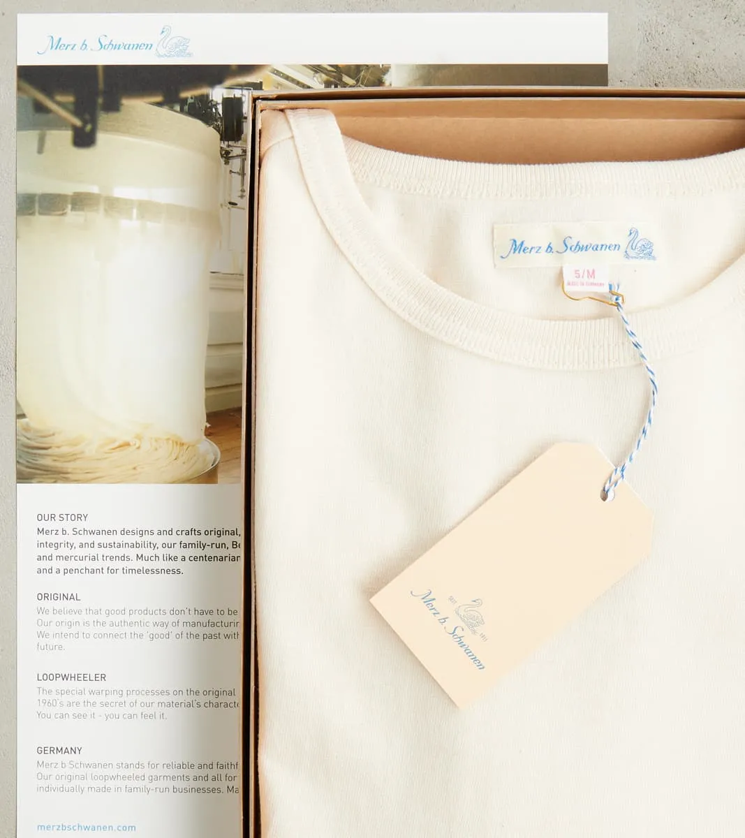 Merz b Schwanen 215 T-shirt Natural & Black $721!