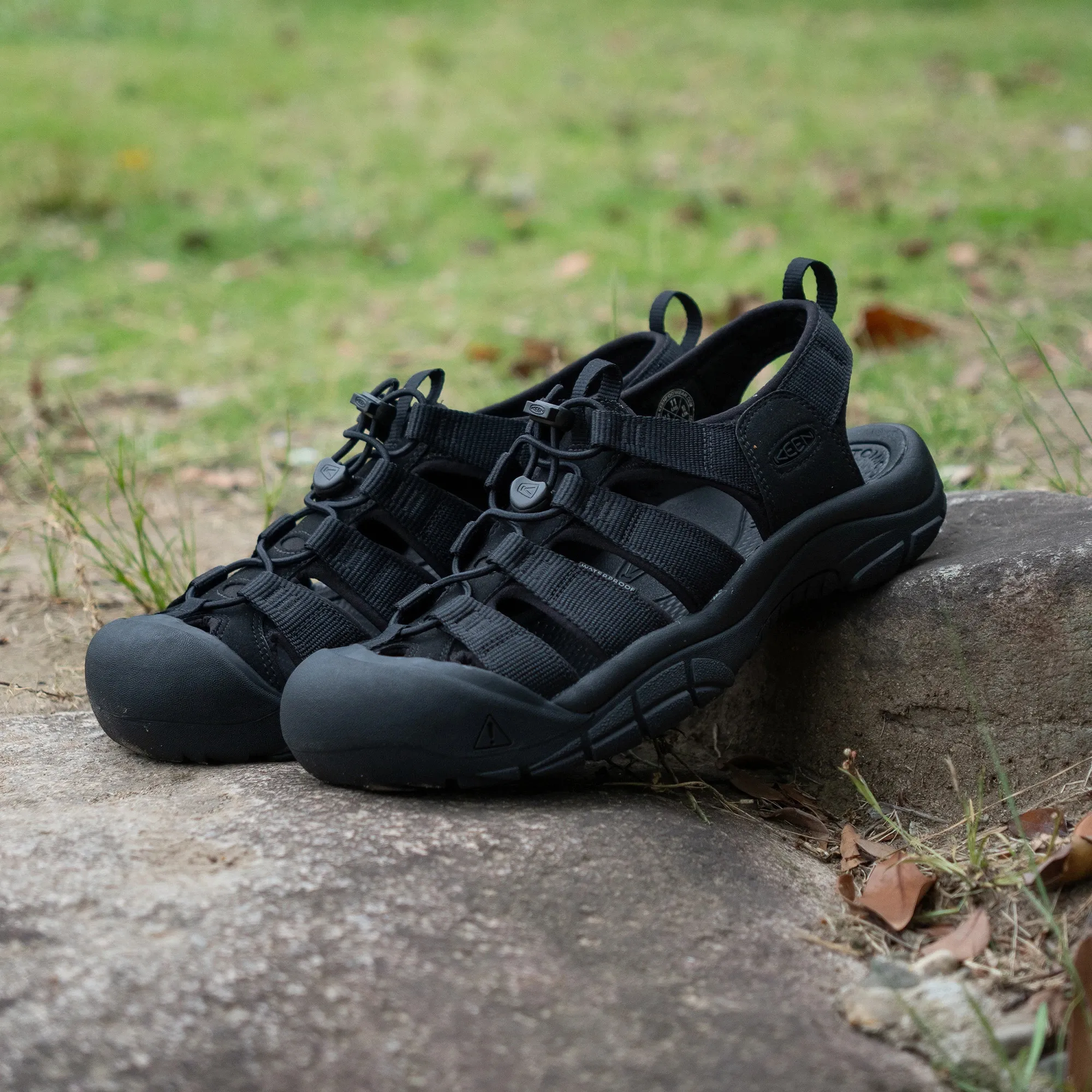 Keen Newport H2 Black $444!