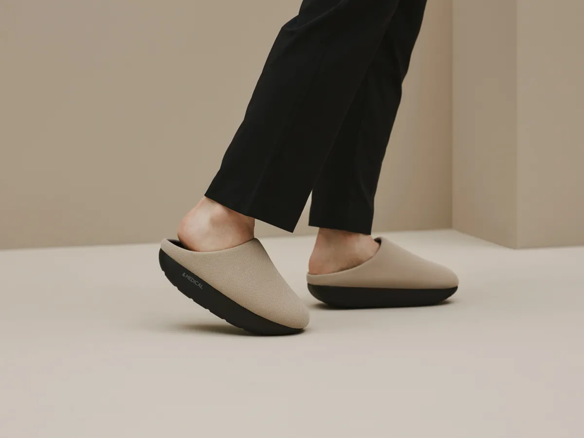 Kamoleg 2.0 Slippers 5色$312!