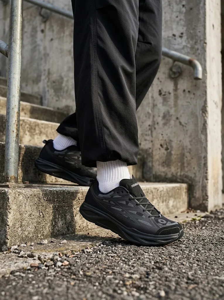 Hoka Huaka Pro Triple Black $933免運!