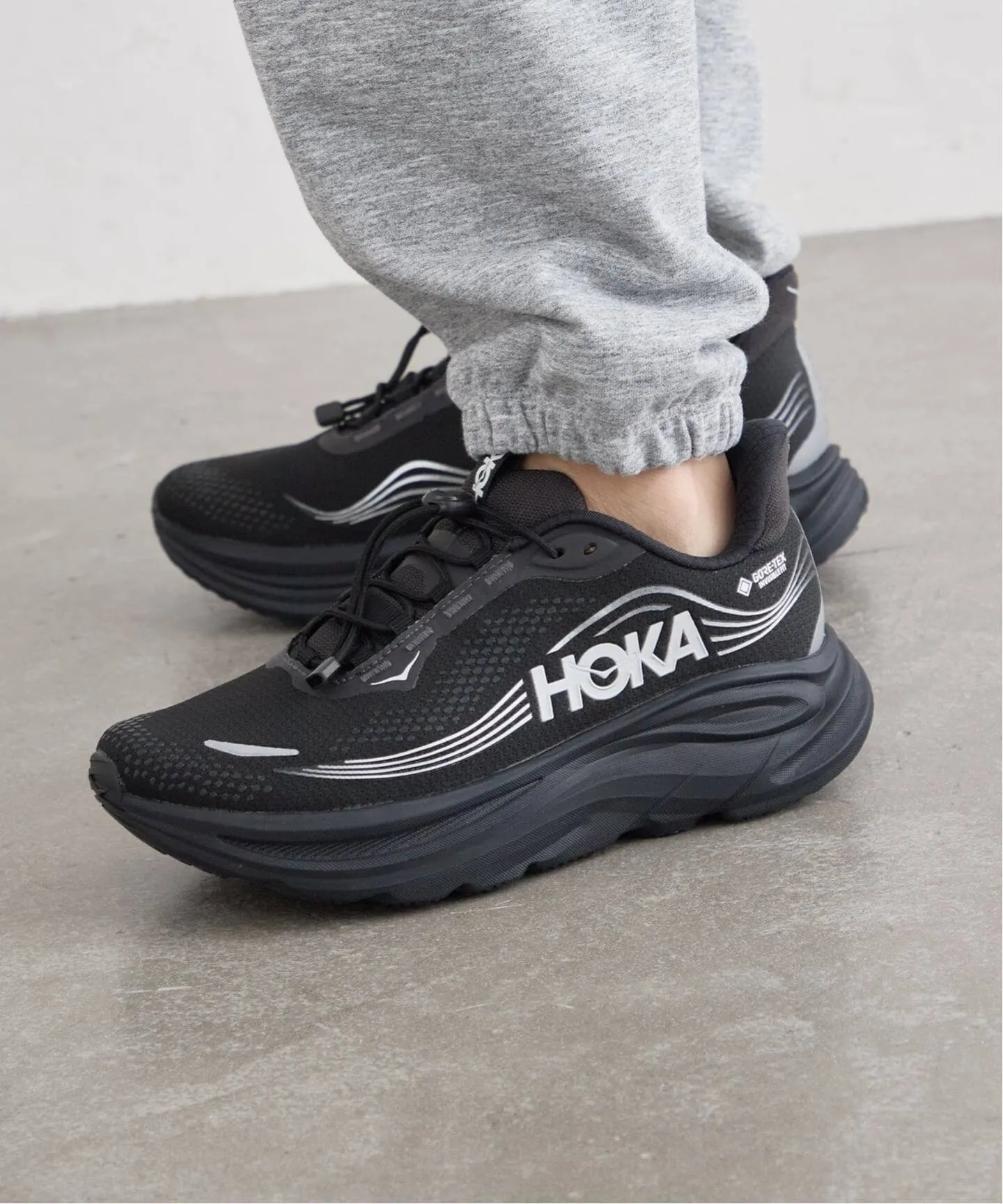 Hoka W Clifton 11 GTX Black $1166免運!